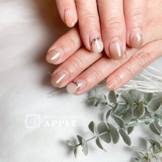 Private Nail Salon Apple